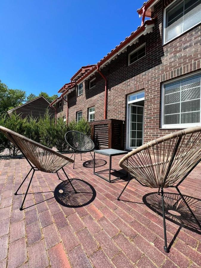 Karkles Oaze Apartment Exterior foto